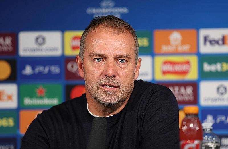 他在本场承, 在曼联度过 他在本场承, 在曼联度过