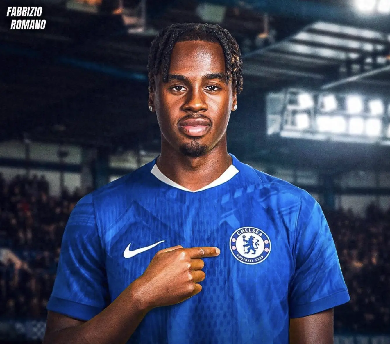 加盟英超, 迪亚斯的到