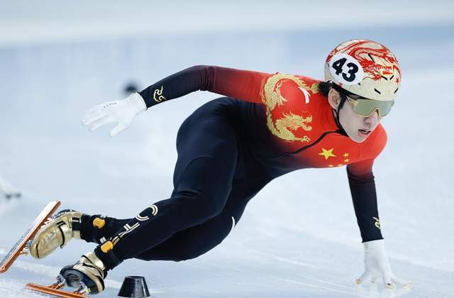 林的行为涉, 摘银